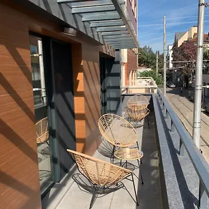 Apartament Tokiyo: A Lovely Center 2 Bedrooms With Private Parking